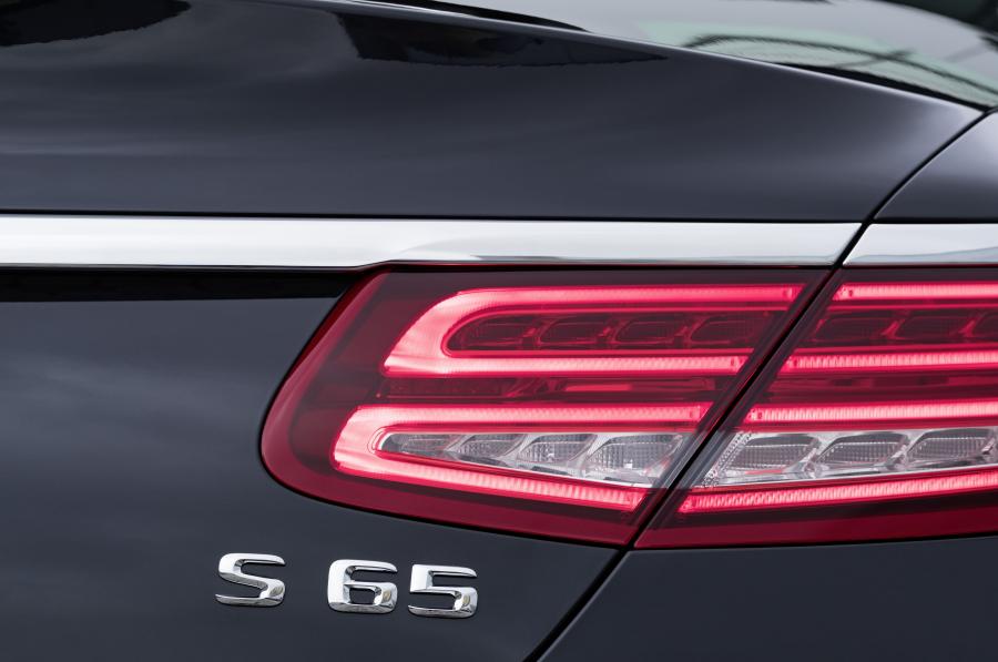 Детали экстерьера Mercedes-AMG S65 Cabriolet (A217) 2016 года  (фото 15 из 17)